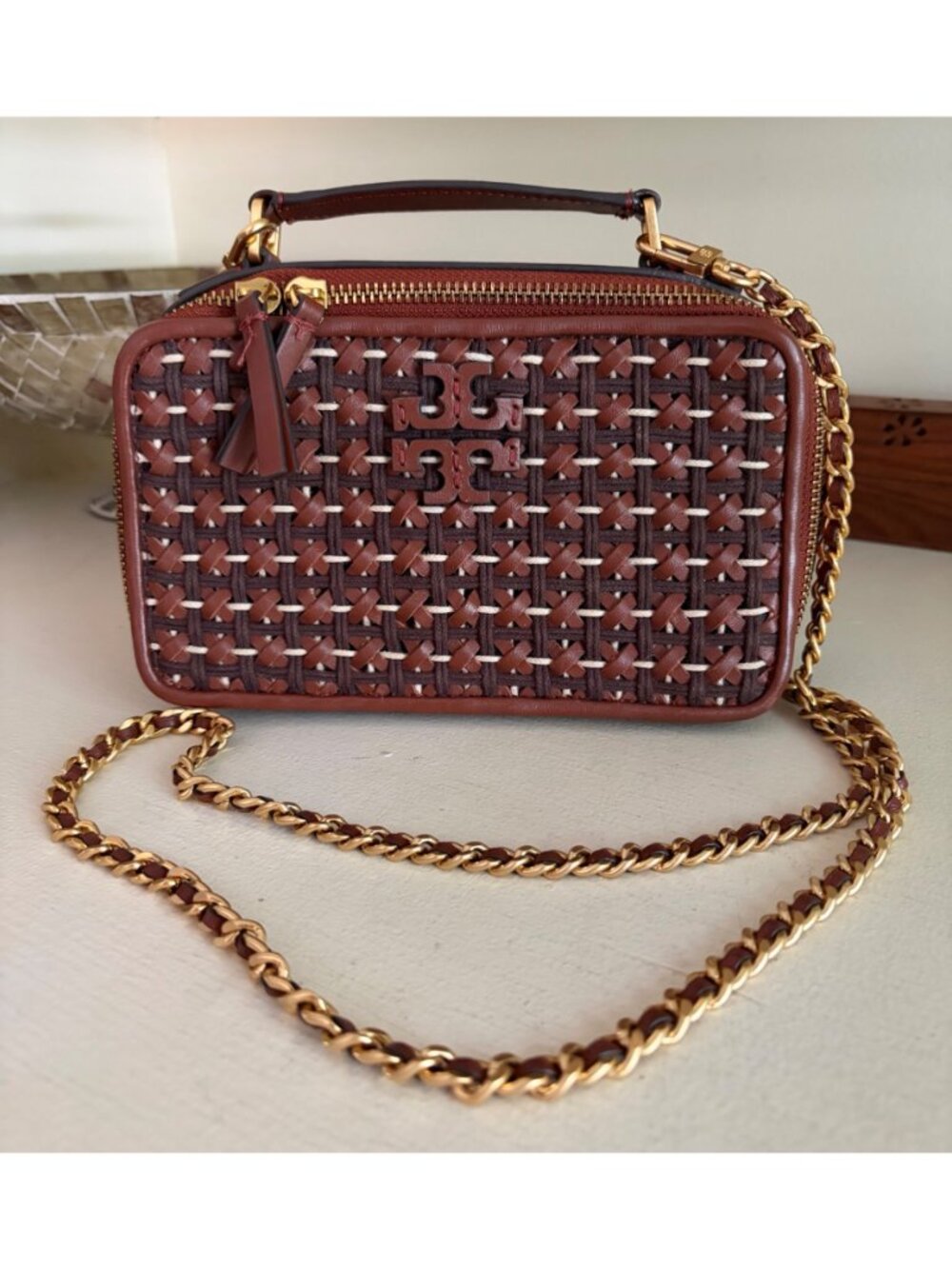 TORY BURCH Britten Woven Small Top Handle Case Bag Brown Gold Crossbody